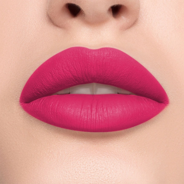 Colorbar Powerkiss Vegan Matte Lipcolor Catsuit 4