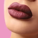 Showstopper Liquid Matte Lipstick Fwb 006 2