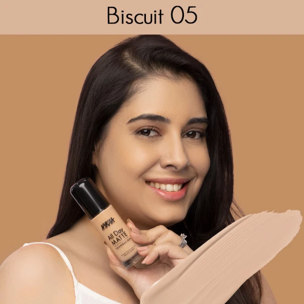 Nykaa Liquid Foundation For Normal To Combination Skin Biscuit 05 2